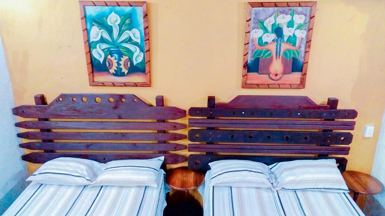 Hostal Y Camping Villa Mercedes Тісімин Екстер'єр фото