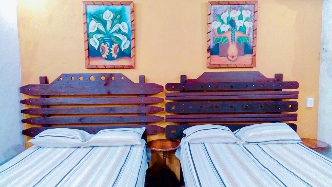 Hostal Y Camping Villa Mercedes Тісімин Екстер'єр фото