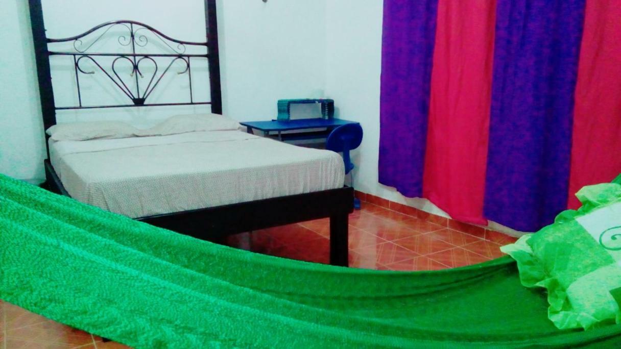 Hostal Y Camping Villa Mercedes Тісімин Екстер'єр фото